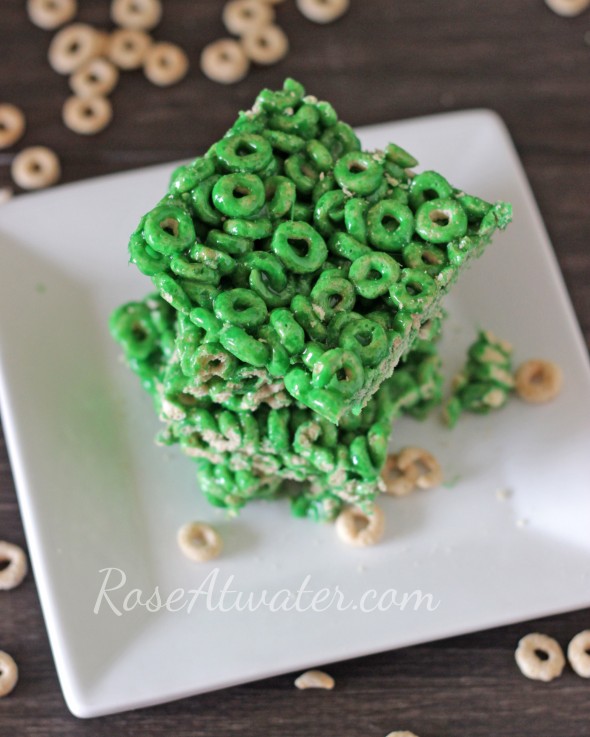 St Patrick's Day Cheerios Marshmallow Cereal Treats